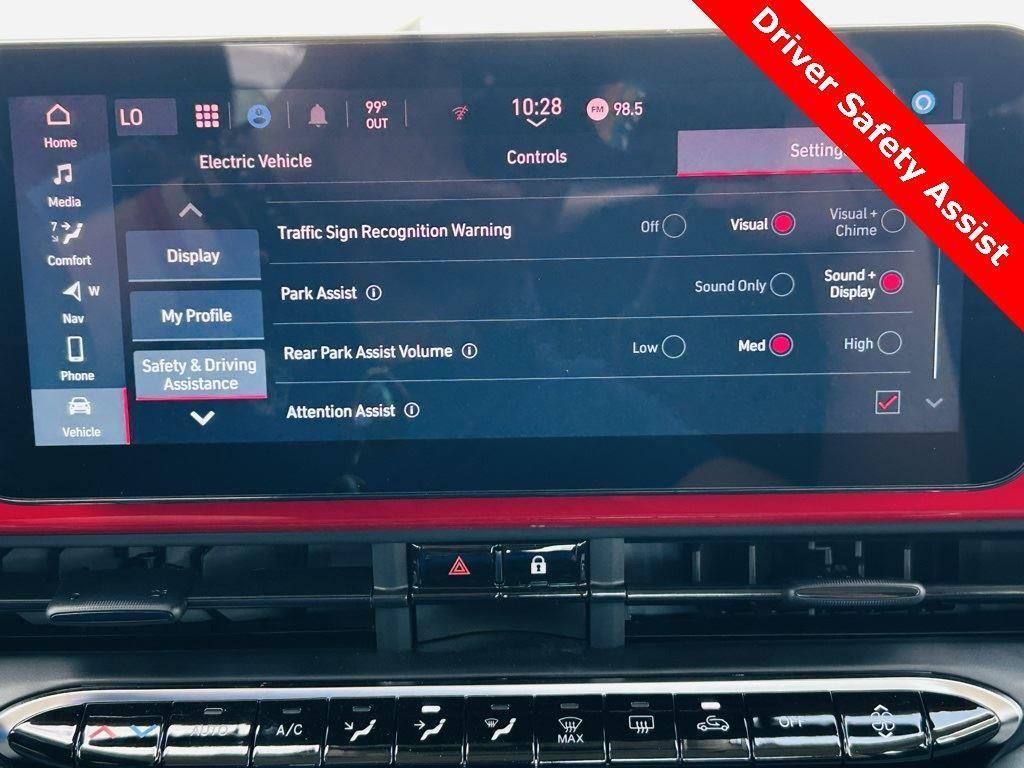 new 2024 FIAT 500e car, priced at $27,095