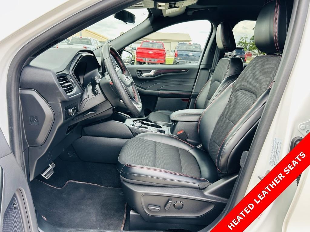 used 2023 Ford Escape car, priced at $28,900
