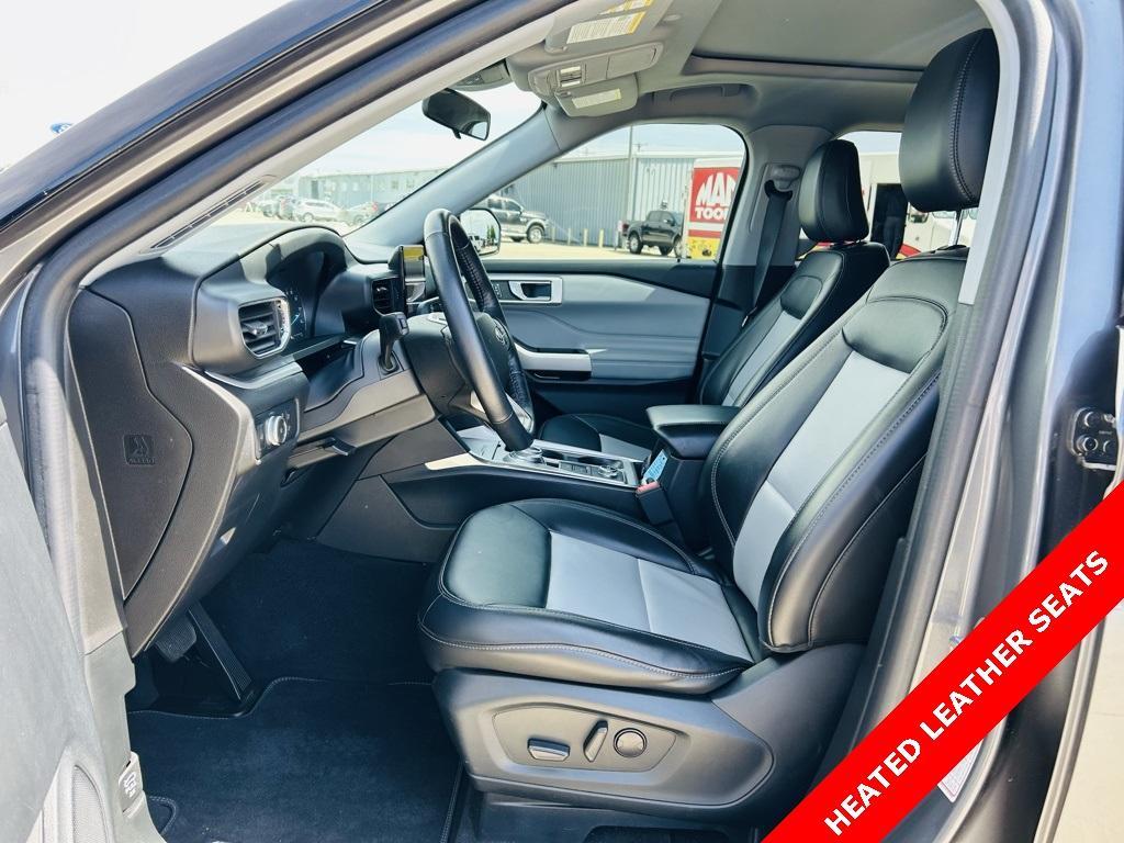 used 2022 Ford Explorer car, priced at $35,000