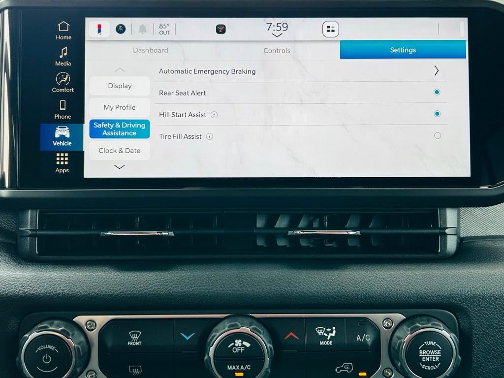 new 2025 Jeep Wrangler car, priced at $48,486