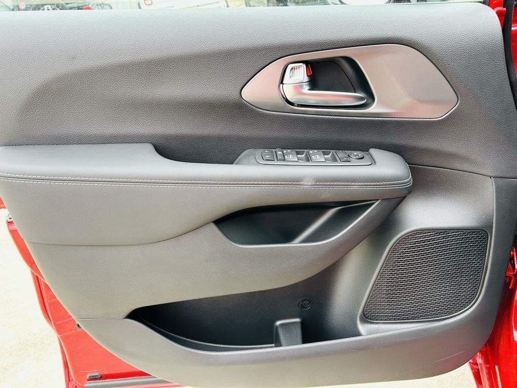 new 2026 Chrysler Voyager car, priced at $42,333