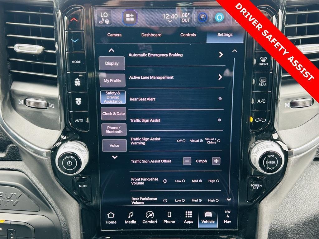 new 2025 Ram 1500 car, priced at $62,221
