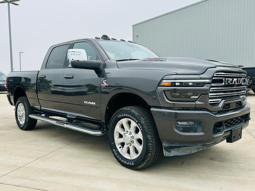 new 2025 Ram 1500 car, priced at $62,221