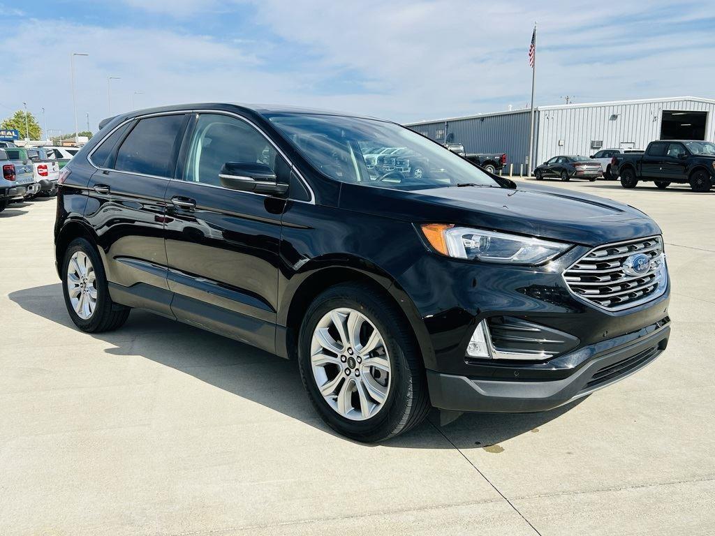 used 2024 Ford Edge car, priced at $26,900