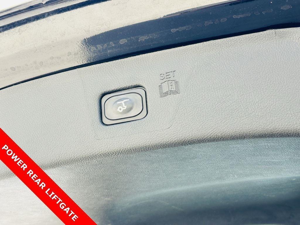 used 2024 Ford Edge car, priced at $26,900