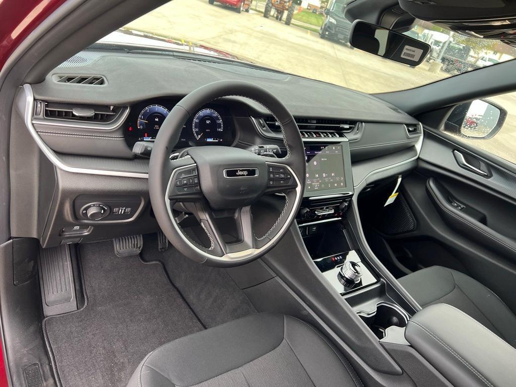 new 2025 Jeep Grand Cherokee L car, priced at $41,425