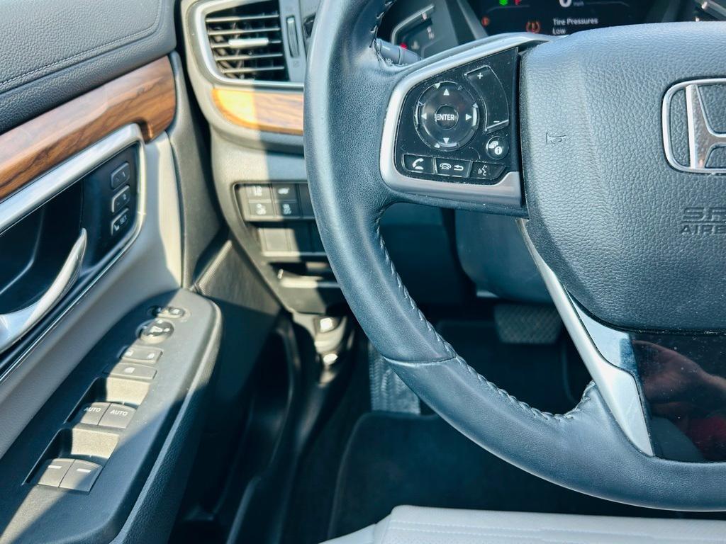 used 2020 Honda CR-V car, priced at $28,000