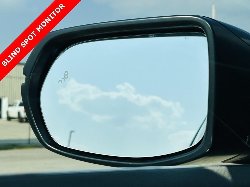 used 2020 Honda CR-V car, priced at $28,000