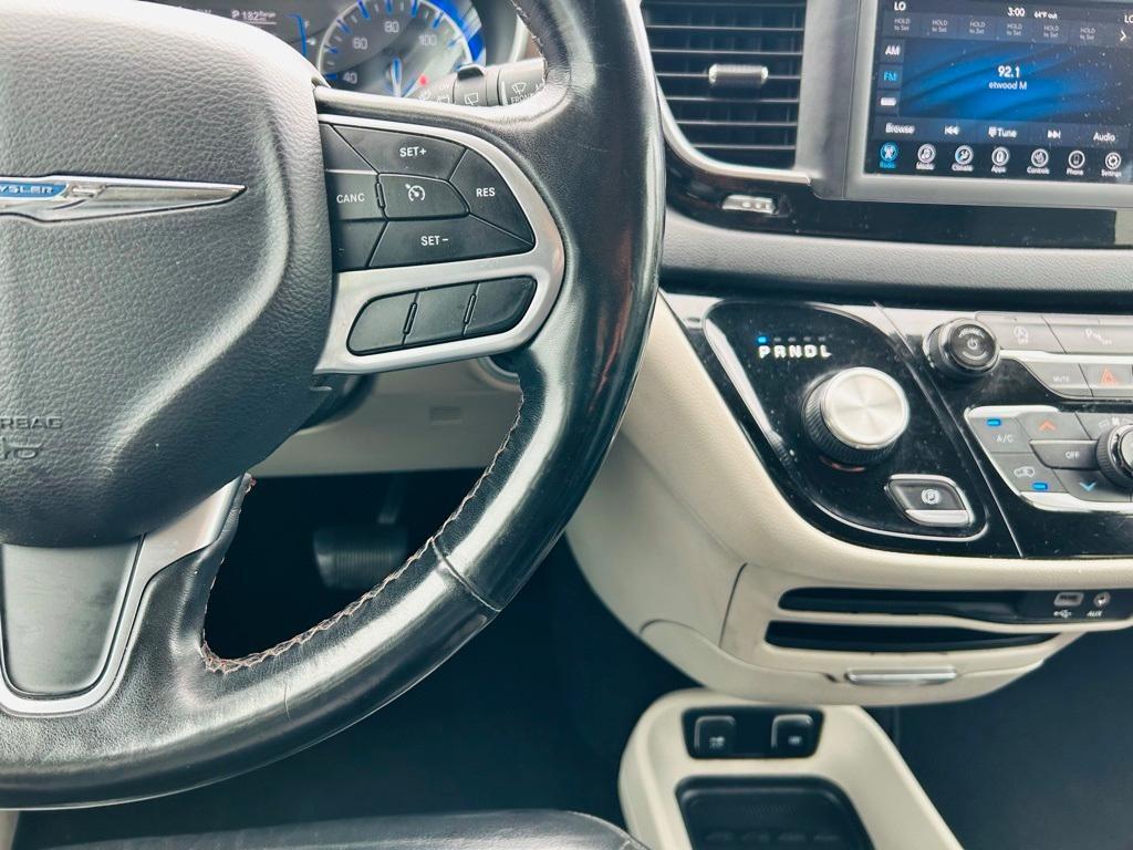 used 2020 Chrysler Pacifica car, priced at $21,500