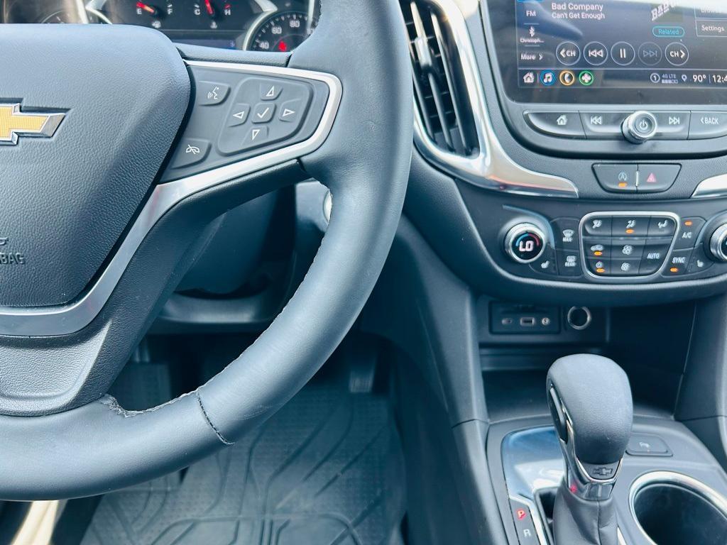 used 2023 Chevrolet Equinox car, priced at $23,900