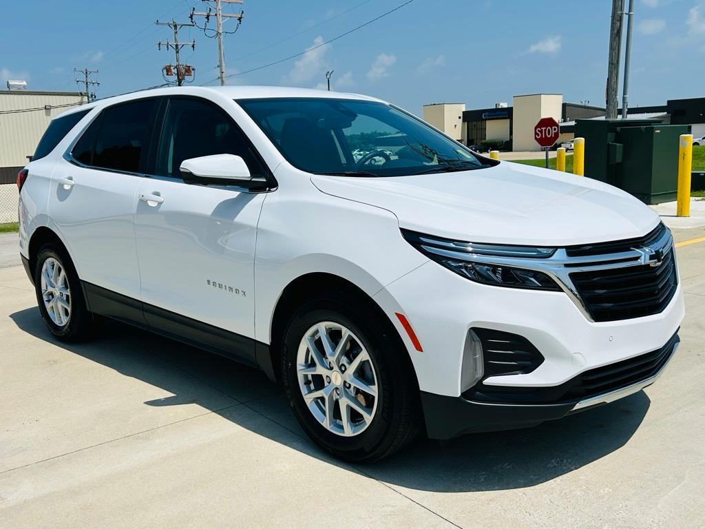 used 2023 Chevrolet Equinox car, priced at $23,900