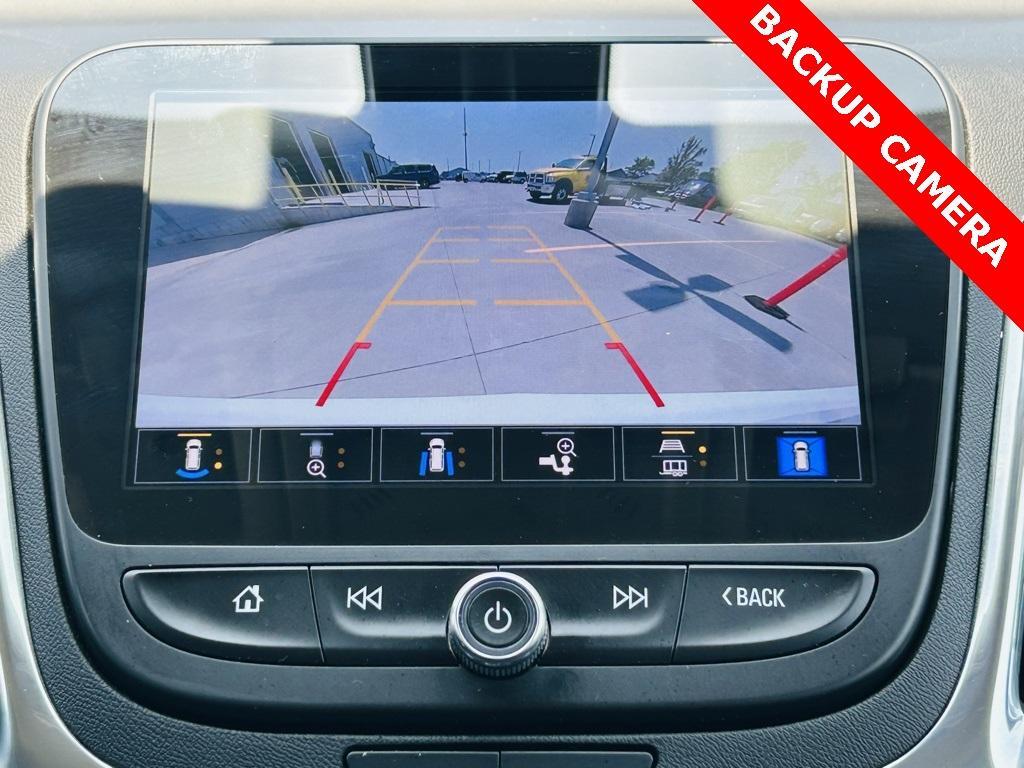 used 2023 Chevrolet Equinox car, priced at $23,900