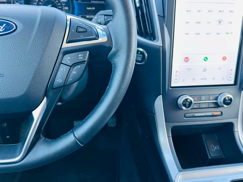 used 2023 Ford Edge car, priced at $23,400