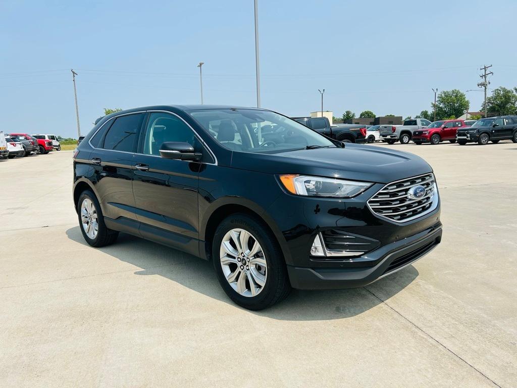 used 2024 Ford Edge car, priced at $31,500