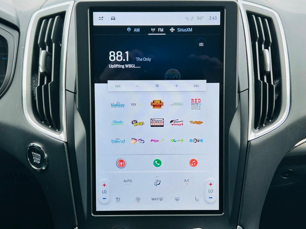 used 2024 Ford Edge car, priced at $30,000