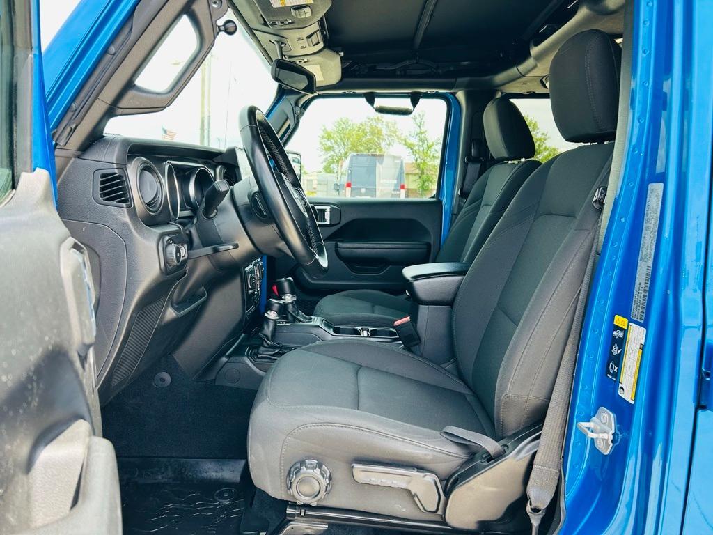 used 2021 Jeep Wrangler Unlimited car, priced at $34,000