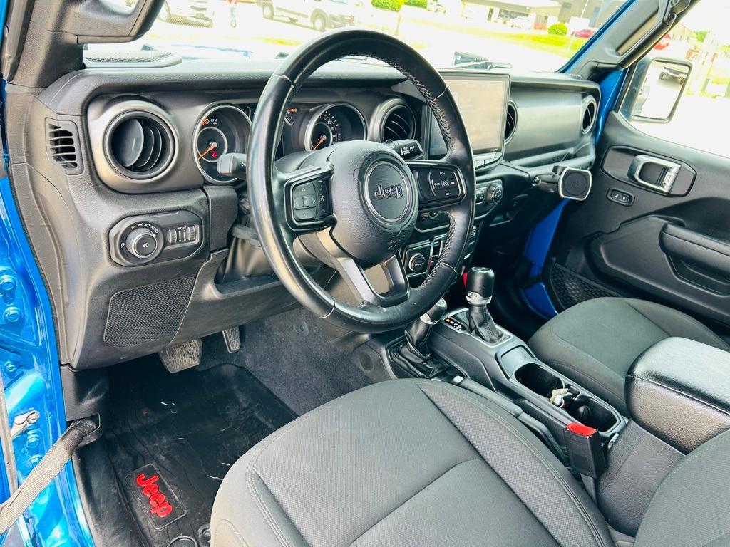 used 2021 Jeep Wrangler Unlimited car, priced at $34,000