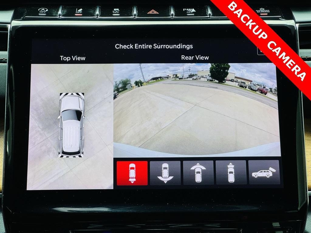 used 2023 Jeep Grand Cherokee car, priced at $37,600