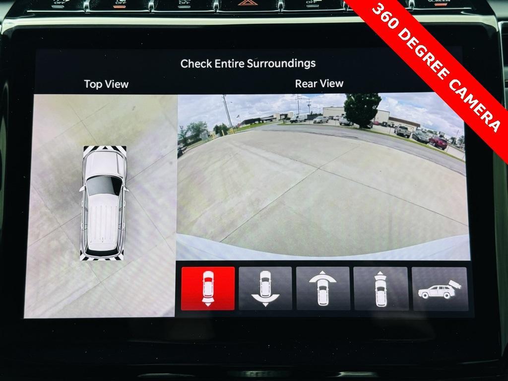 used 2023 Jeep Grand Cherokee car, priced at $37,600