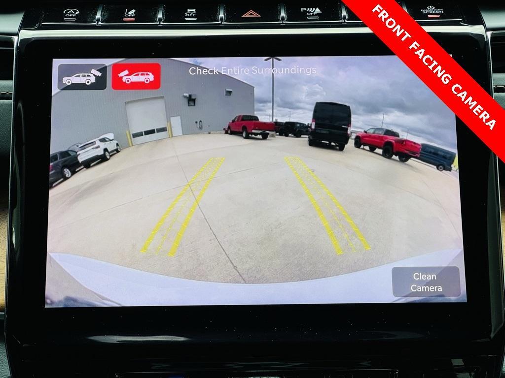 used 2023 Jeep Grand Cherokee car, priced at $37,600