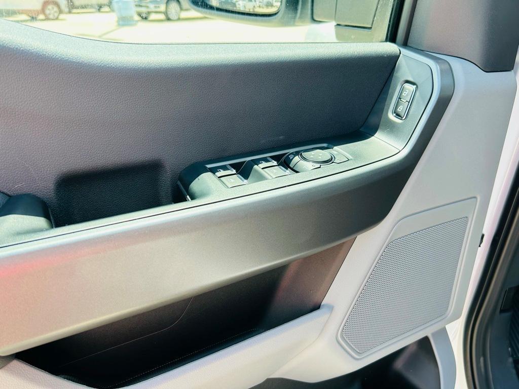 new 2025 Ford F-250 car, priced at $59,395
