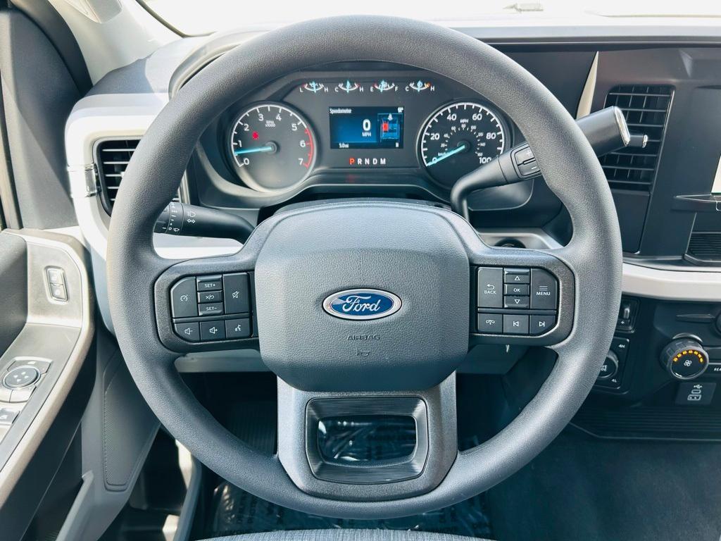 new 2025 Ford F-250 car, priced at $59,395