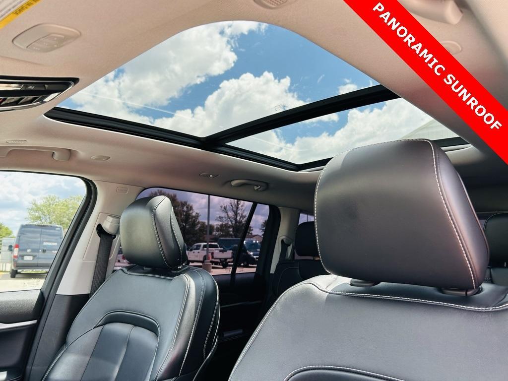 used 2022 Jeep Grand Cherokee L car, priced at $33,200