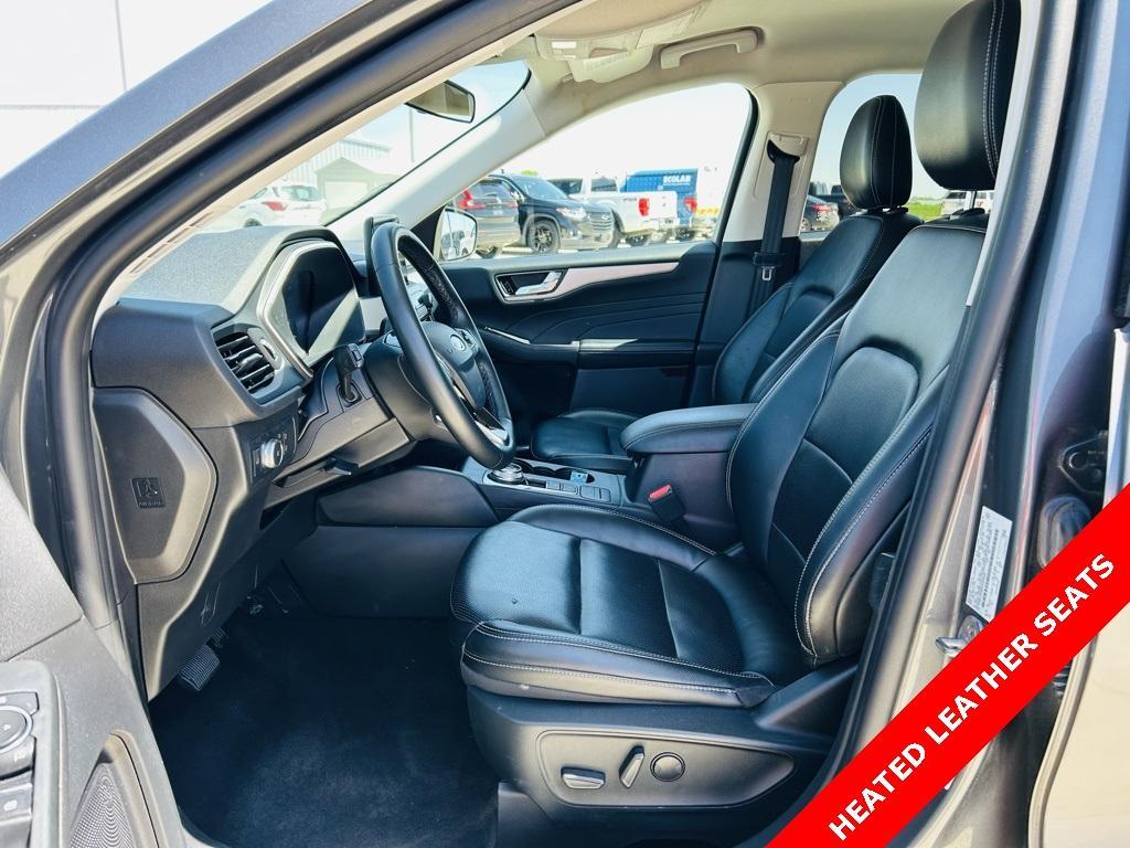 used 2022 Ford Escape car, priced at $21,900