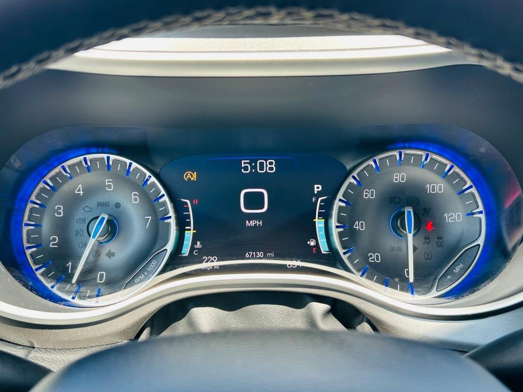 used 2022 Chrysler Pacifica car, priced at $23,700