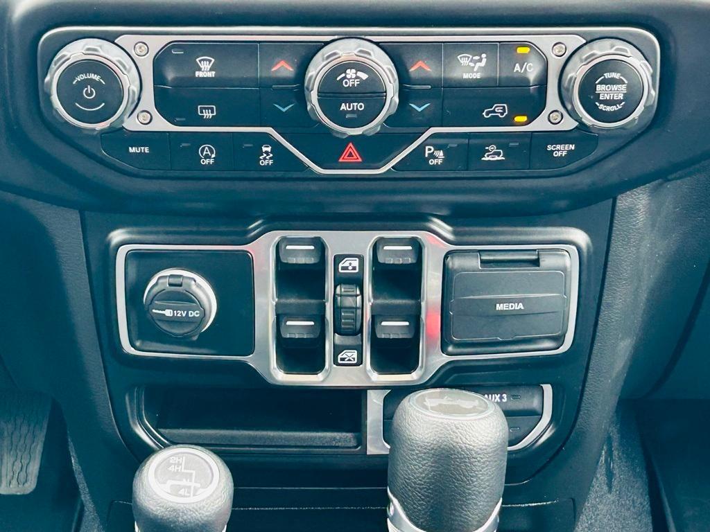 used 2022 Jeep Wrangler Unlimited car, priced at $37,500