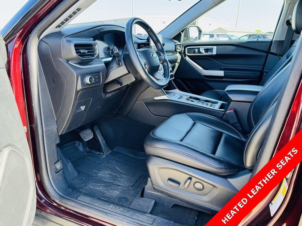 used 2022 Ford Explorer car, priced at $35,000
