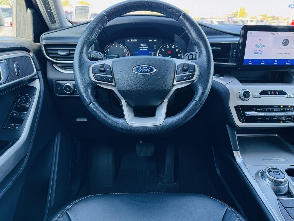 used 2022 Ford Explorer car, priced at $35,000