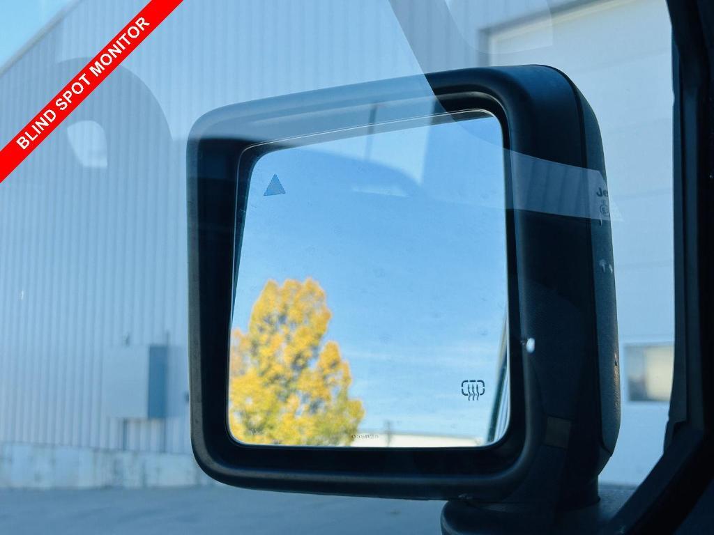 new 2025 Jeep Wrangler car, priced at $71,056