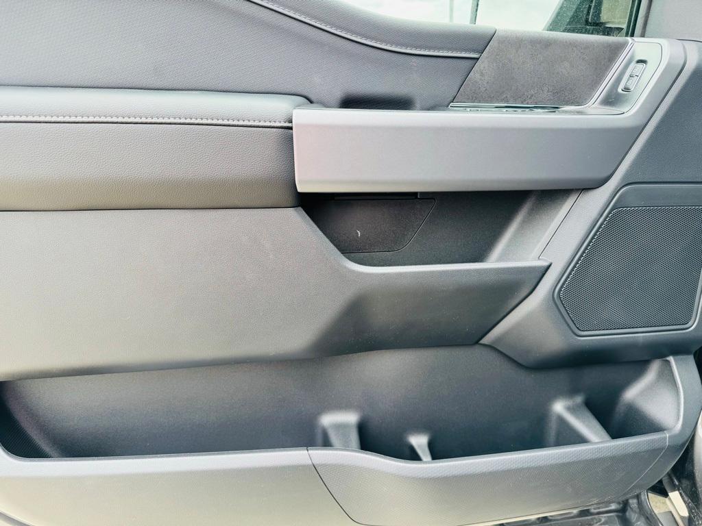 new 2025 Ford F-150 car, priced at $56,302