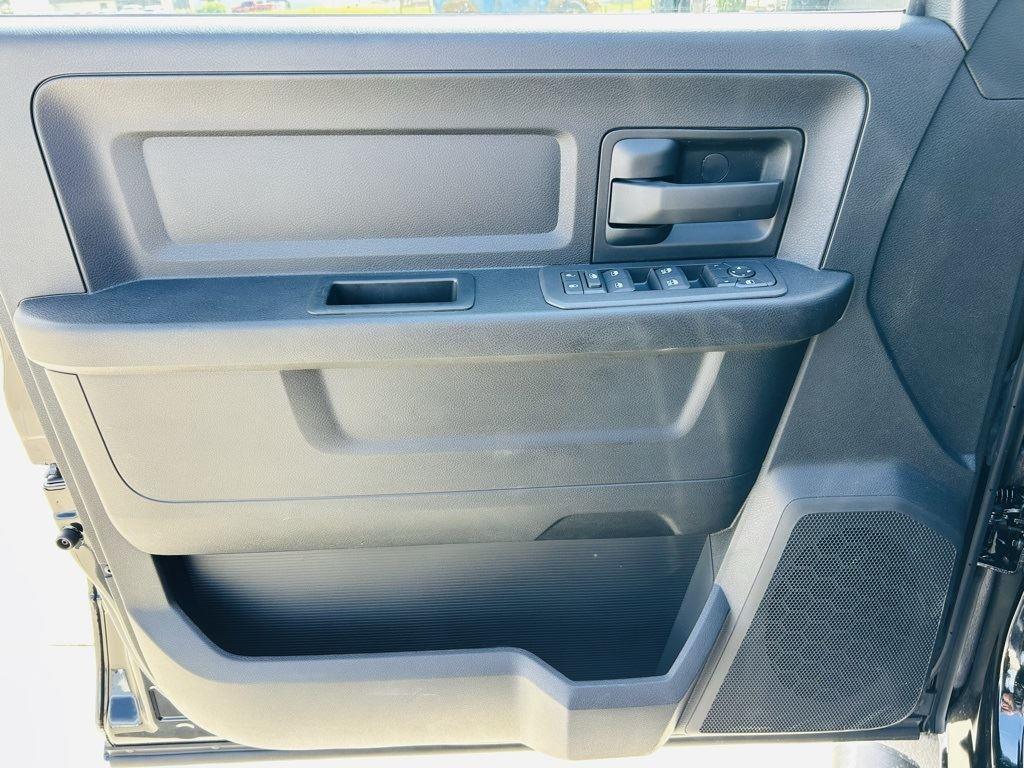 new 2025 Ram 2500 car, priced at $47,963