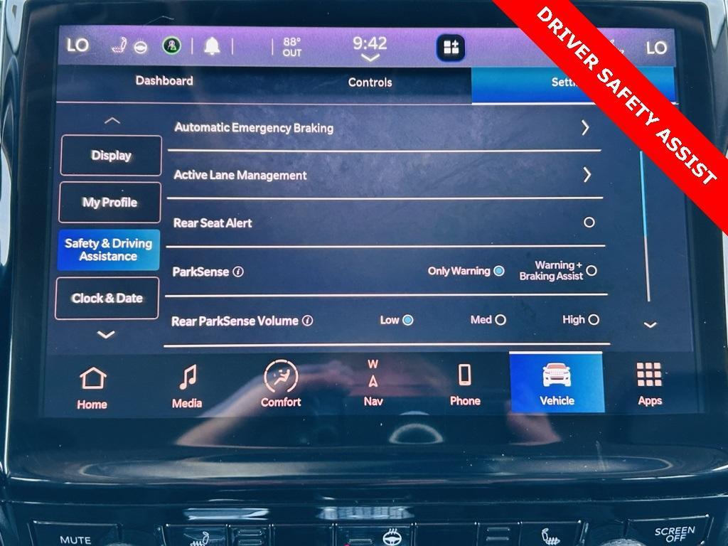 used 2021 Jeep Grand Cherokee L car, priced at $29,000