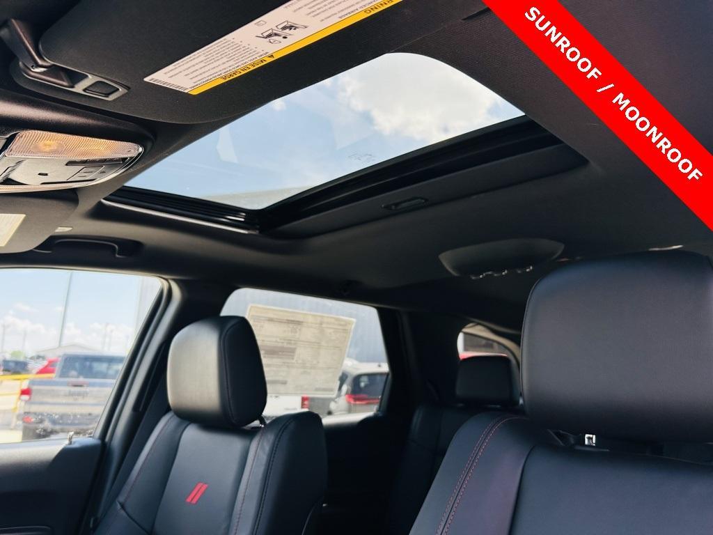 new 2025 Dodge Durango car, priced at $45,005