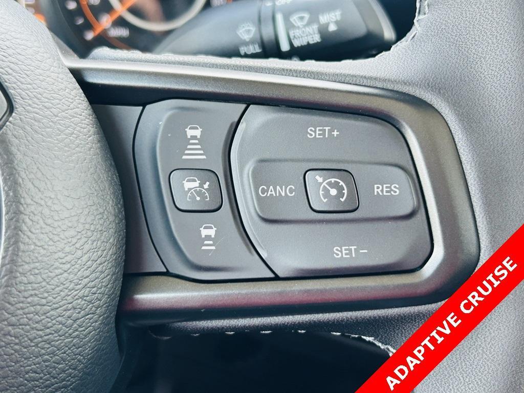new 2025 Jeep Gladiator car