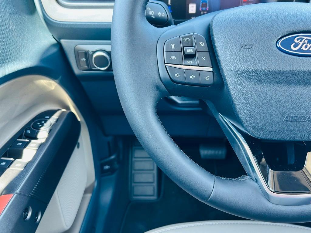 new 2025 Ford Maverick car, priced at $37,900