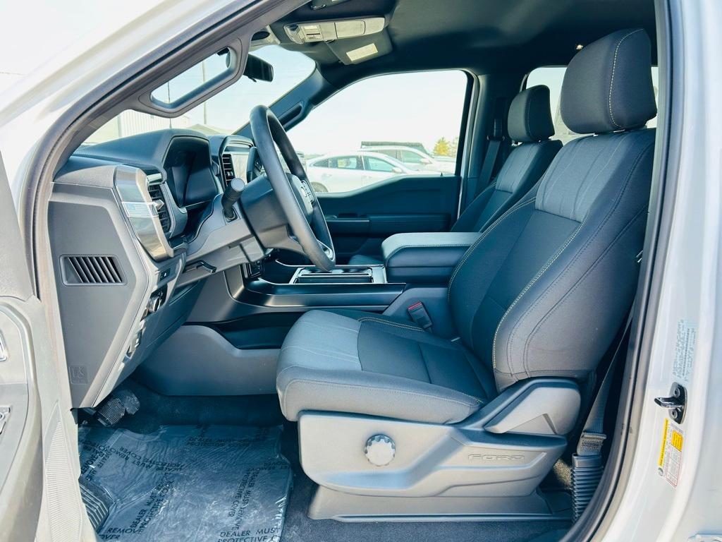 new 2025 Ford F-150 car, priced at $46,627