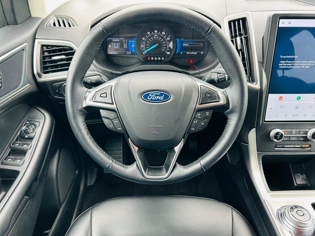 used 2024 Ford Edge car, priced at $26,200