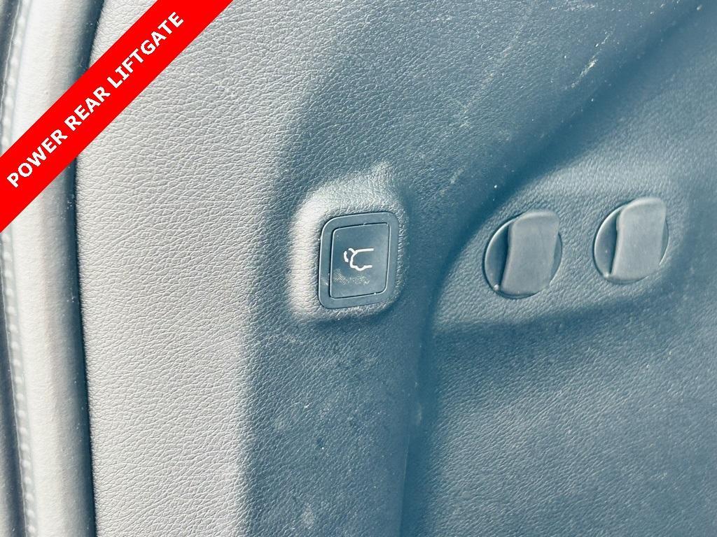 used 2022 Jeep Cherokee car, priced at $24,200