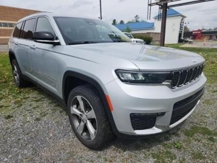 used 2022 Jeep Grand Cherokee L car, priced at $35,000