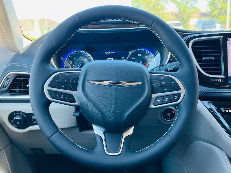 new 2024 Chrysler Pacifica car, priced at $43,157