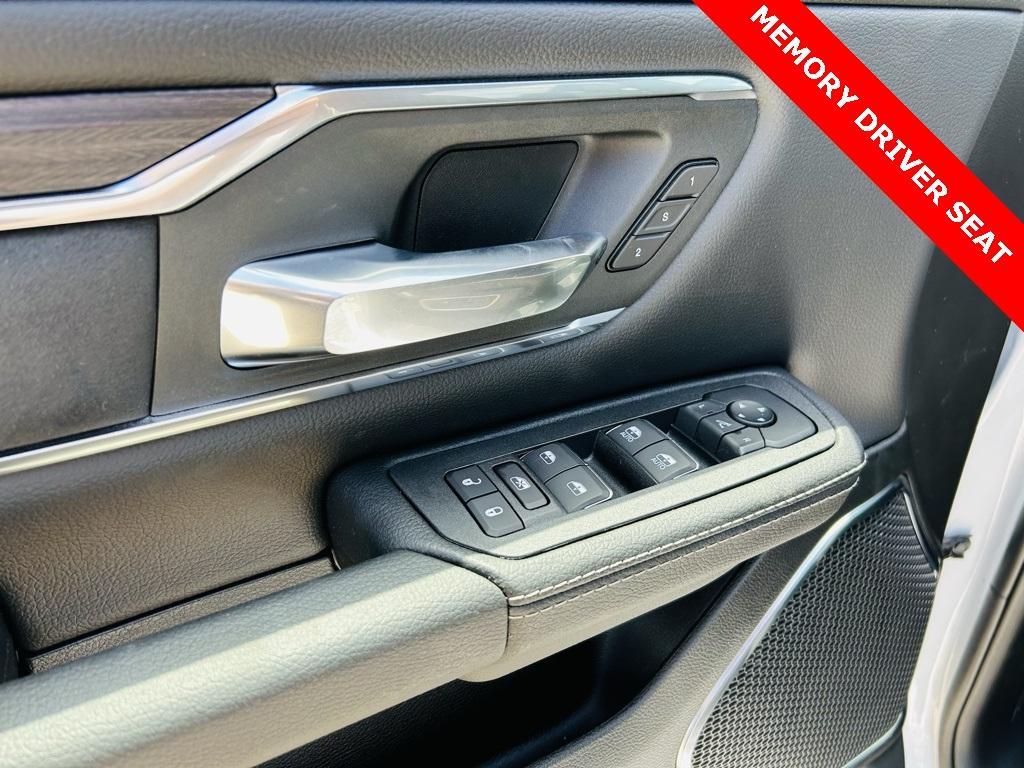 new 2025 Ram 1500 car, priced at $57,386