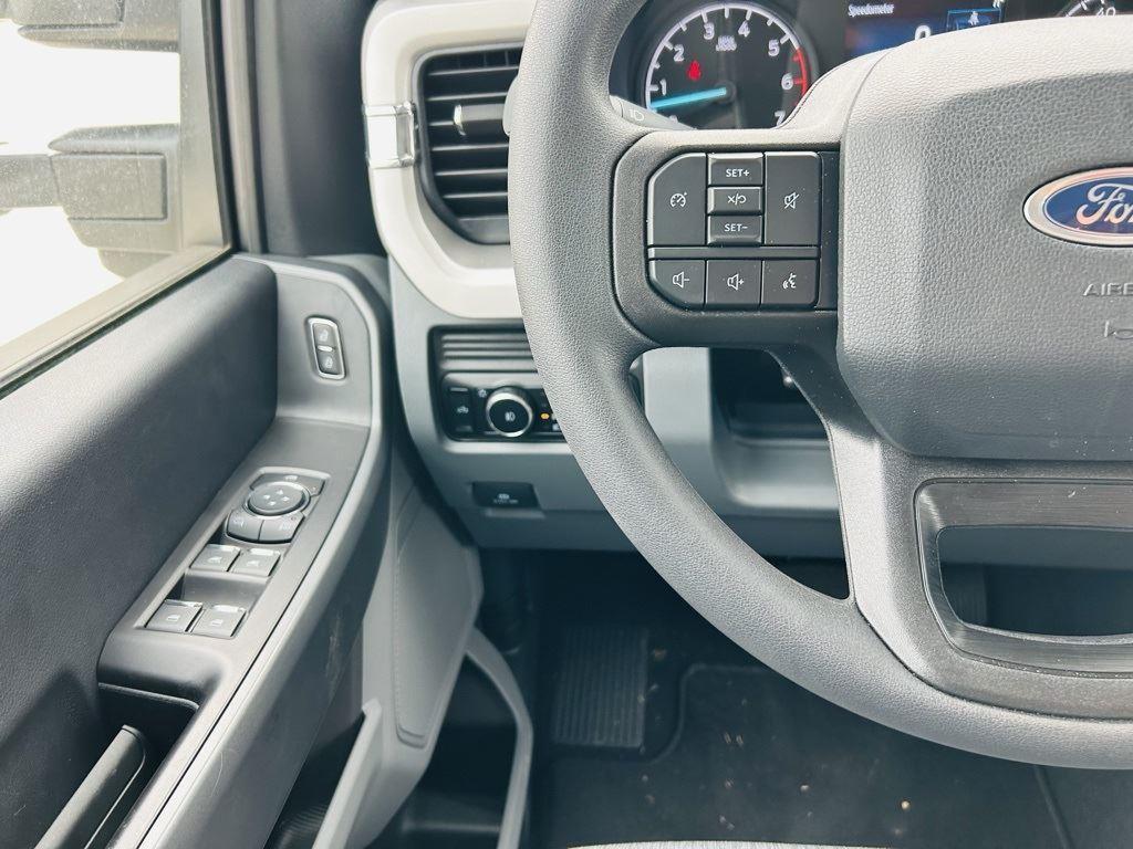 new 2024 Ford F-250 car, priced at $49,900