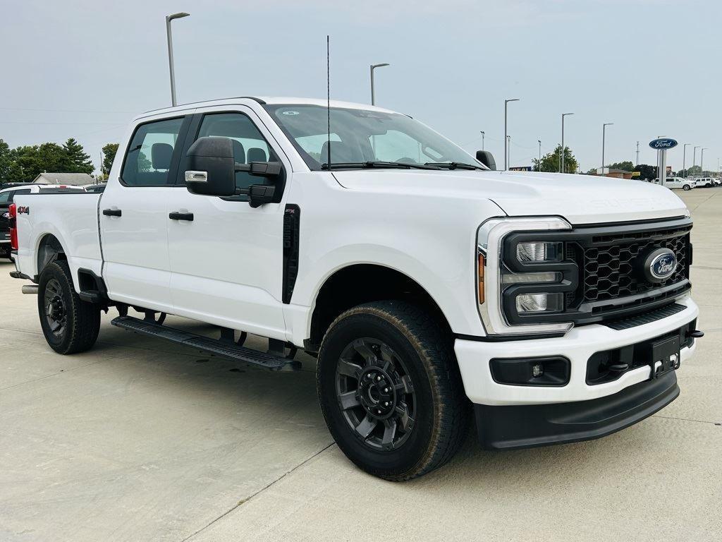 new 2024 Ford F-250 car, priced at $49,900