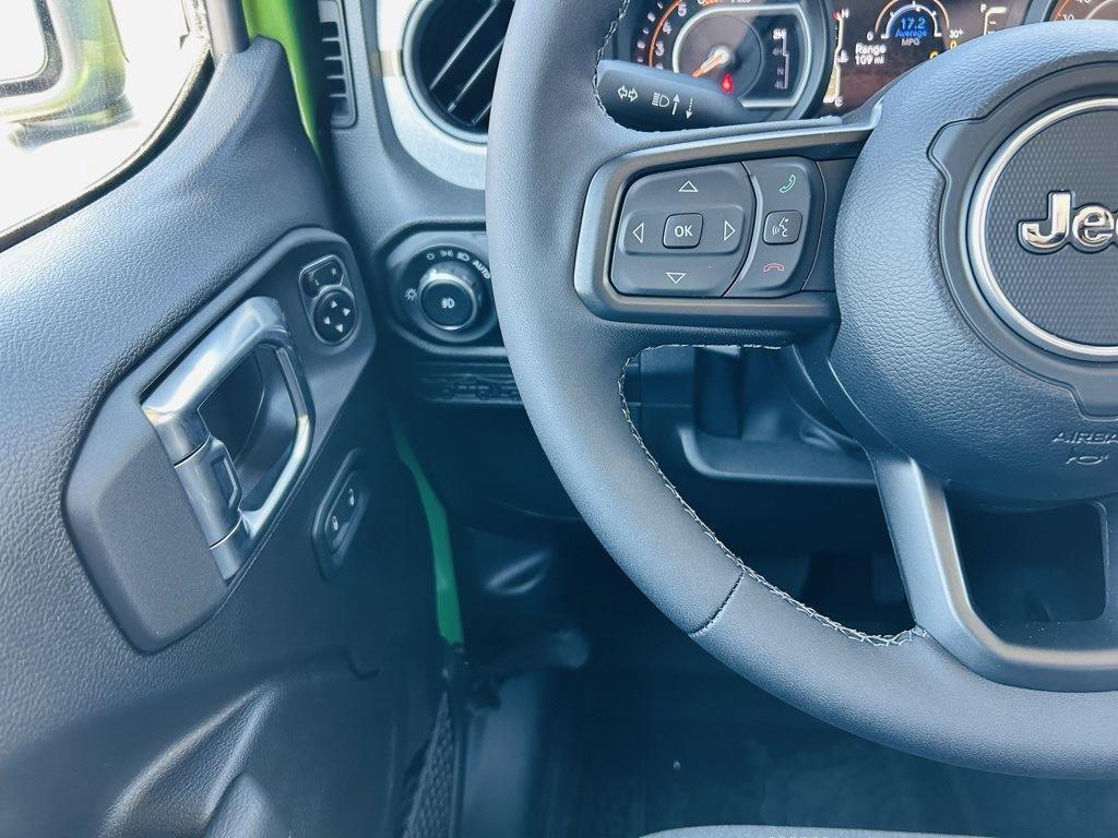 new 2025 Jeep Wrangler car, priced at $44,918