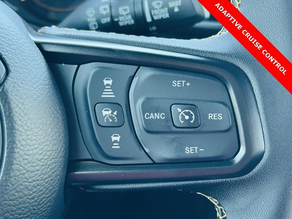 new 2025 Jeep Wrangler car, priced at $72,664