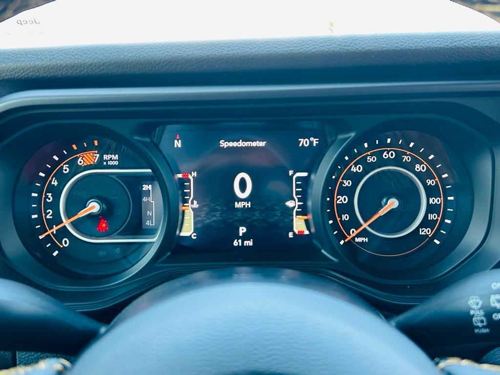 new 2025 Jeep Wrangler car, priced at $72,664
